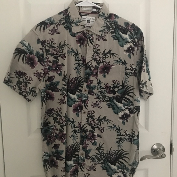 Mens button down shirt - Picture 1 of 3